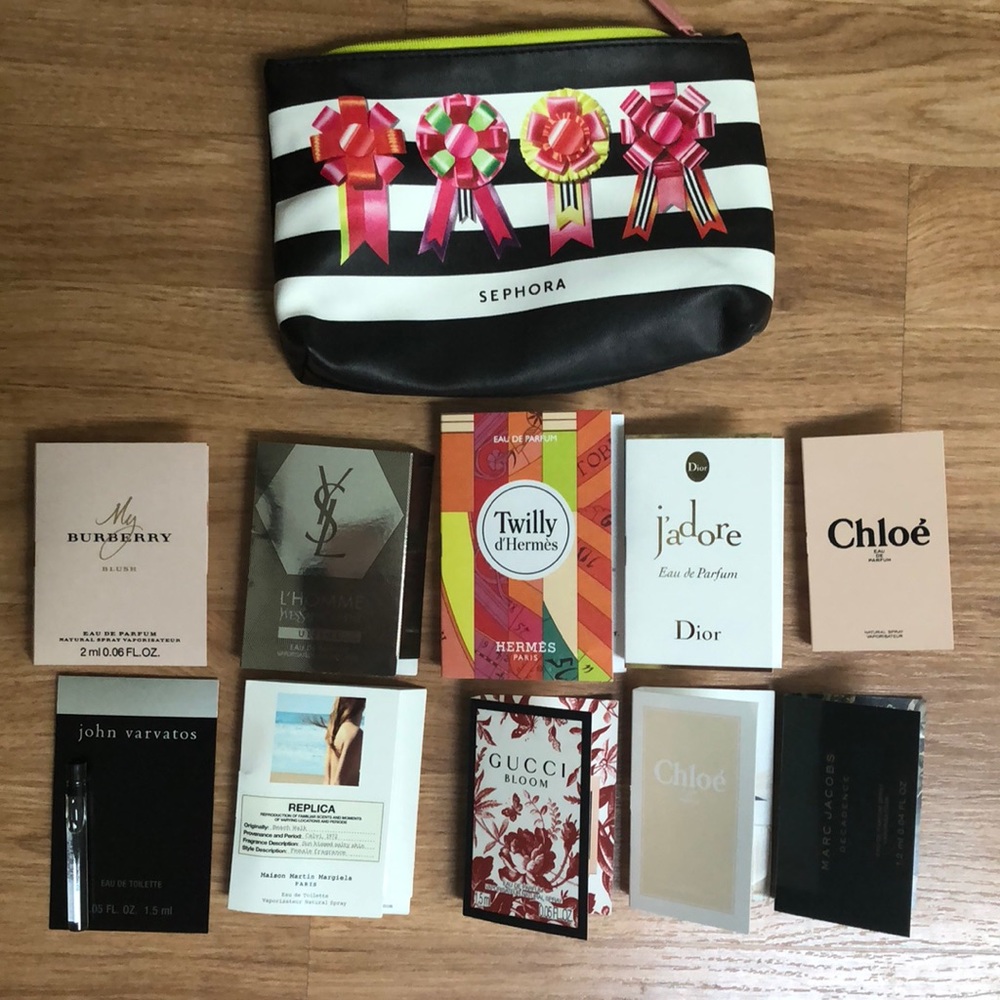 10 Piece Perfume Sample Set with Makeup Bag